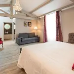 Hotel Domaine De Valmont 3*