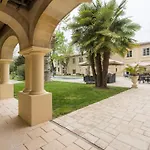 Hotel Domaine De Valmont