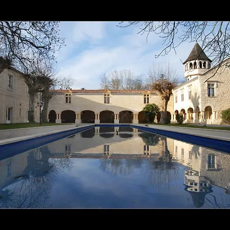 Hotel Domaine De Valmont