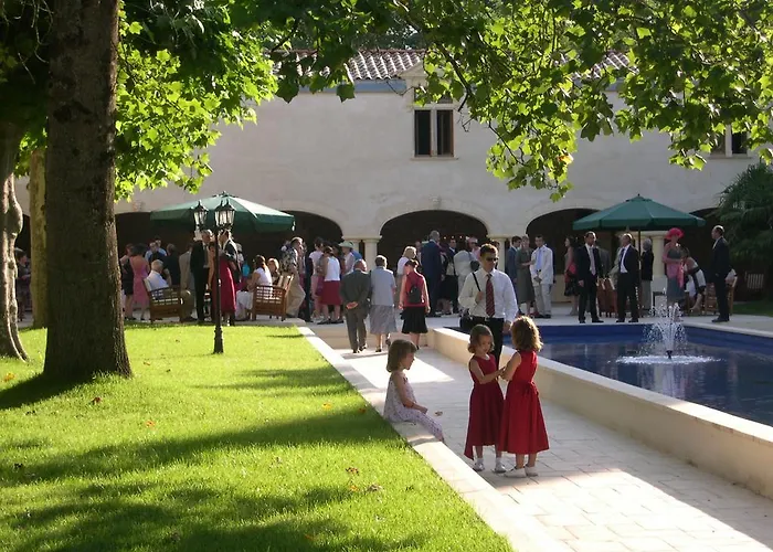 Hotel Domaine De Valmont